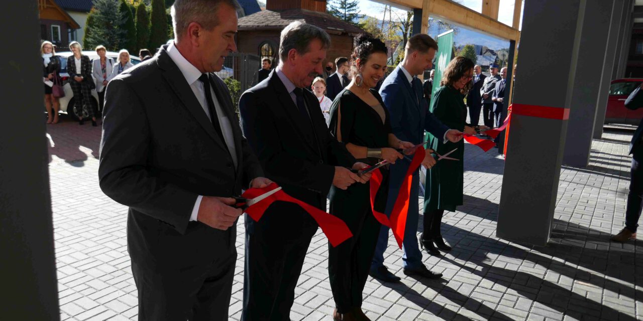 Otwarcie nowej siedziby Babiogórskiego Centrum Kultury i Gminnej Biblioteki Publicznej w Zawoi